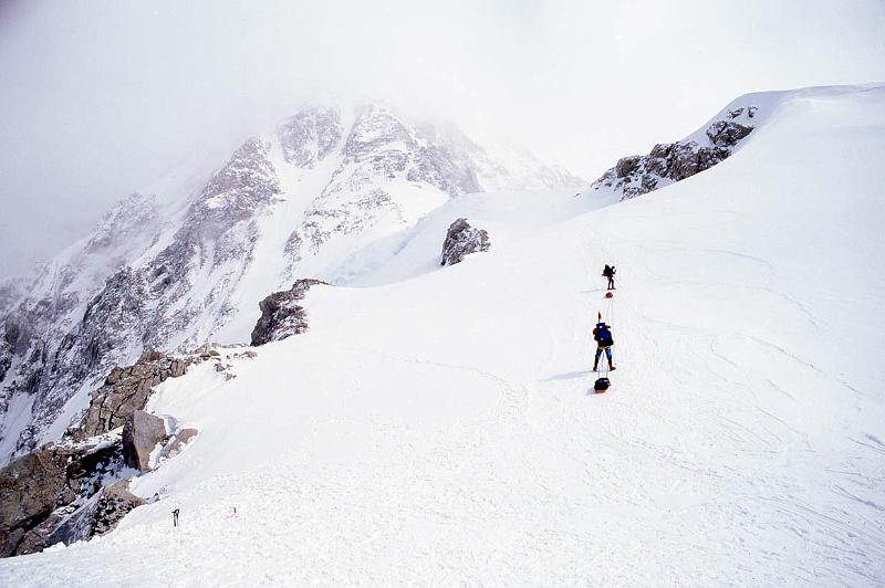 065 Mt McKinley May 1987 Top of M Hill.jpg